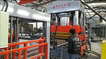 液壓磚機(jī)處理固廢、泥巴磚