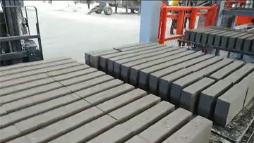 液壓磚機(jī)處理固廢、泥巴磚